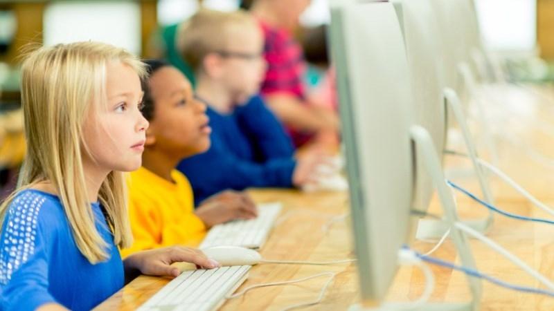 Dangers of introducing tech in the classroom - Africa InTouch News